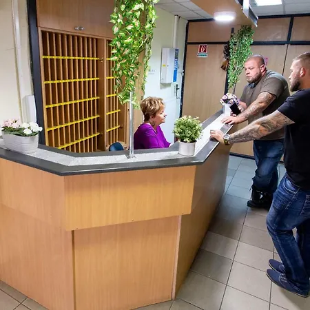 Pd Hostel Dunaújváros